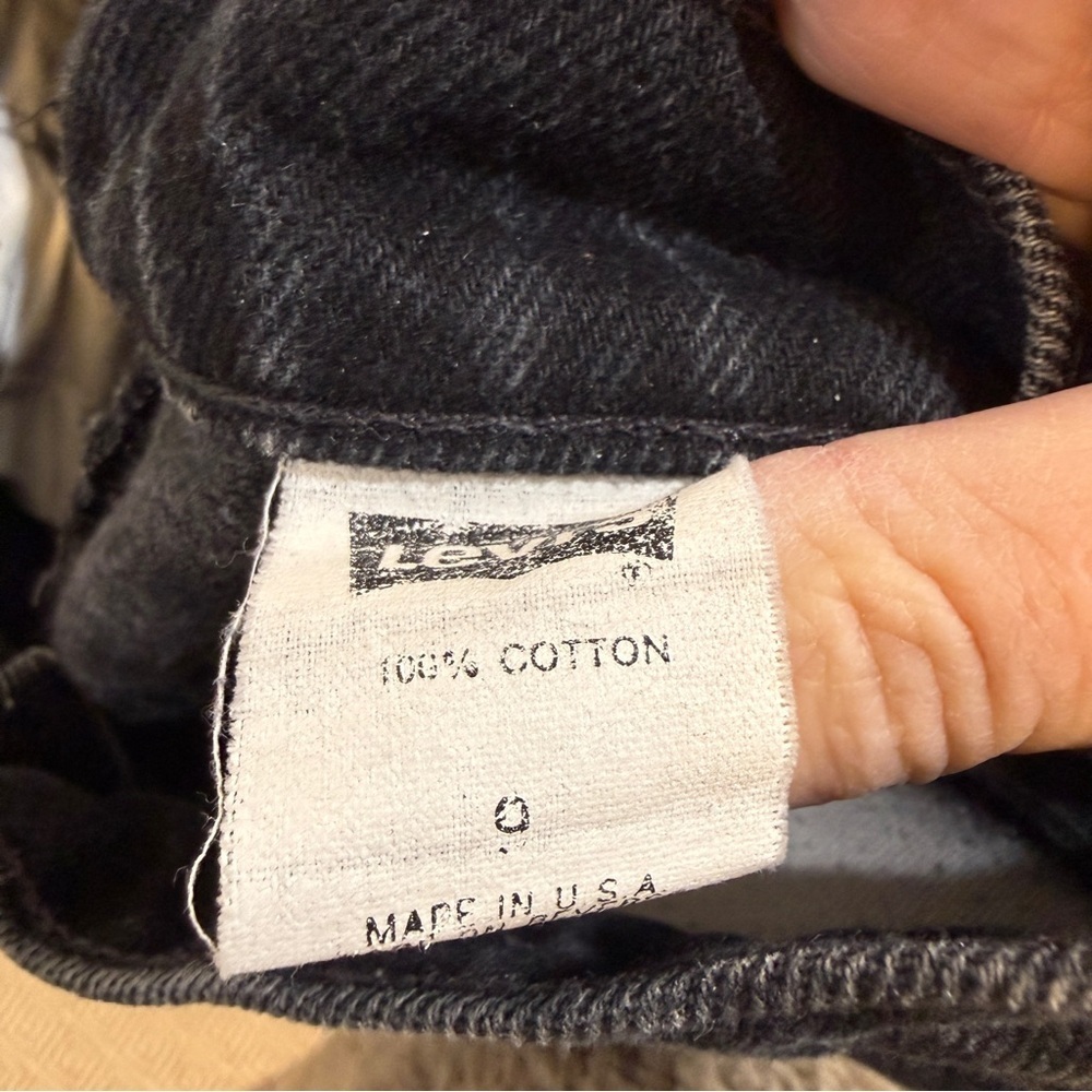 LEVIS | black vintage jeans - Picture 7 of 7